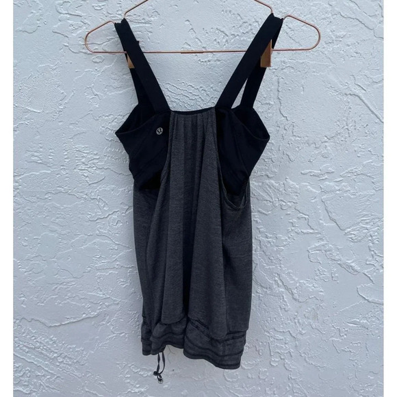 Lululemon Womens Sleeveless Athletic Workout Active Layered Tank Top Black Sz 4 - Picture 2 of 7